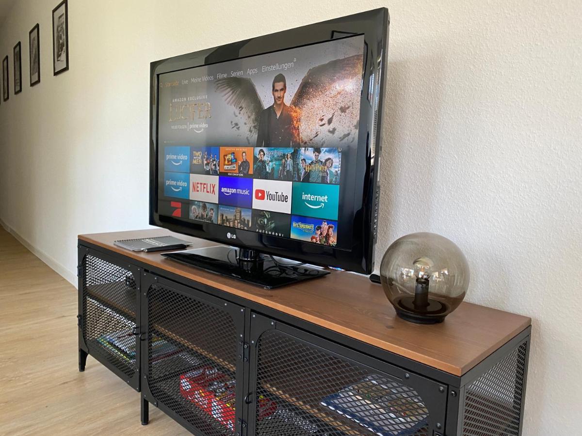 ☆Fewo Altes Kino - Modern - Quiet - 65M² - Tv - Netflix - Wlan☆ Momlingen Экстерьер фото